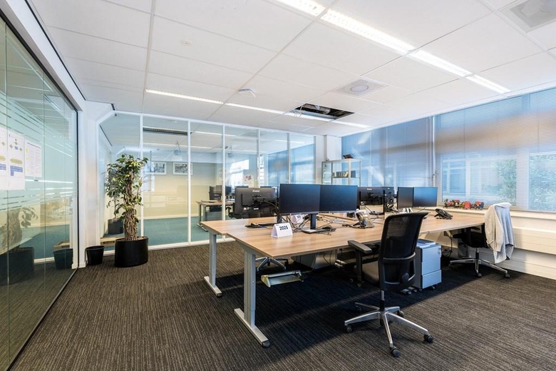 KantoorruimteaanIndustrieweg 130 A<br/> inRotterdam