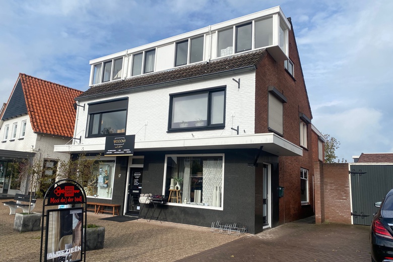 BedrijfsruimteaanDorpstraat 17<br/> inDe Lutte