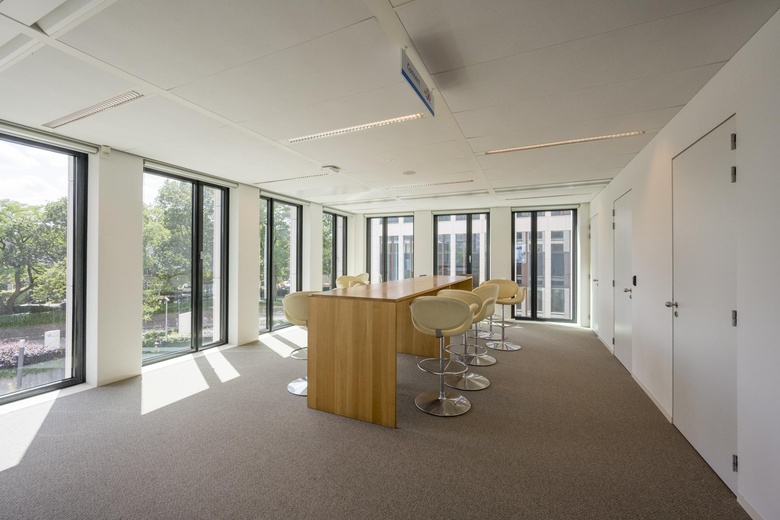 KantoorruimteaanStationsplein 2<br/> inAmersfoort KantoorruimteaanStationsplein 2<br/> inAmersfoort