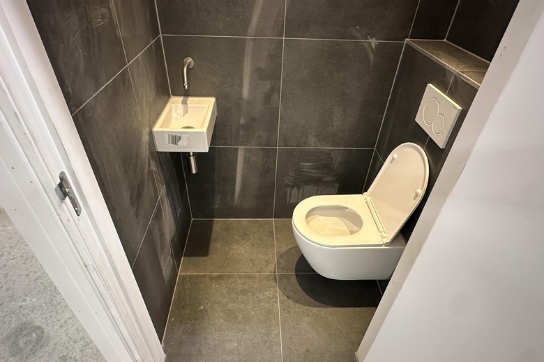 BedrijfsruimteaanWagenmakersstraat 6 012<br/> inSneek BedrijfsruimteaanWagenmakersstraat 6 012<br/> inSneek