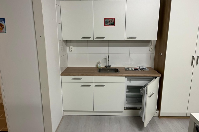 BedrijfsruimteaanMart Stamhof 54<br/> inRotterdam