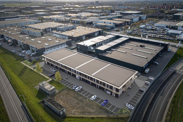 BedrijfsruimteaanParellaan 0 ong<br/> inHoofddorp BedrijfsruimteaanParellaan 0 ong<br/> inHoofddorp