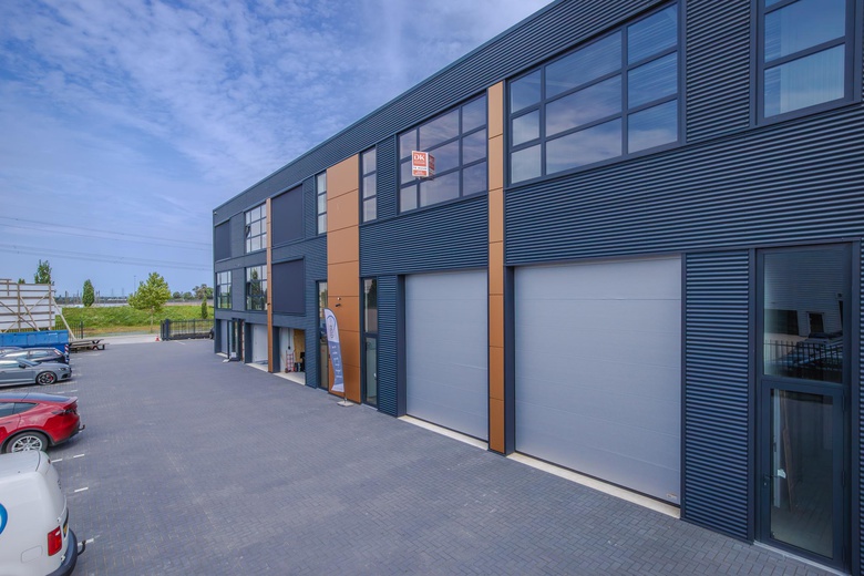 BedrijfsruimteaanRietgraafsingel 6<br/> inOosterhout