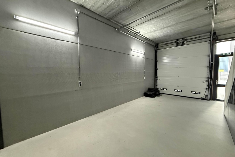 BedrijfsruimteaanTolweg 21<br/> inKaatsheuvel