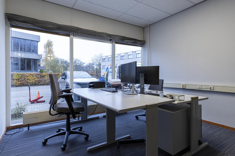 KantoorruimteaanHenry Dunantweg 4<br/> inAlphen aan den Rijn