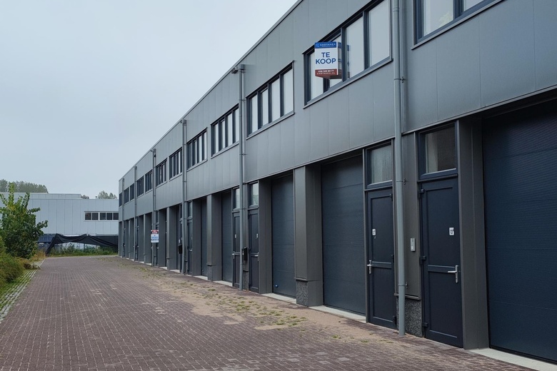 BedrijfsruimteaanVlotbrugweg 13 D<br/> inAlmere BedrijfsruimteaanVlotbrugweg 13 D<br/> inAlmere