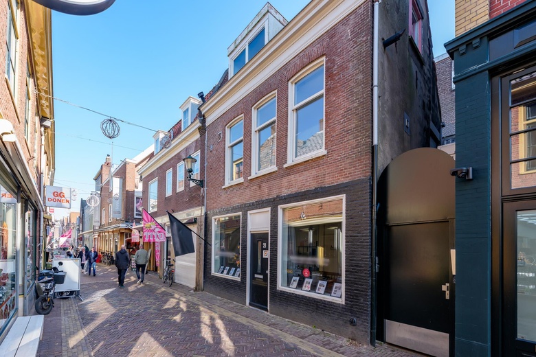 Bekijk foto 1 van Achterstraat 21 Bekijk foto 1 van Achterstraat 21