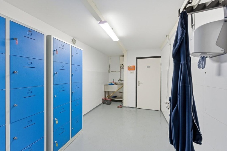 BedrijfsruimteaanVan 'T Hoffstraat 29<br/> inBarendrecht