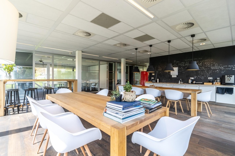 KantoorruimteaanGroenewoudsedijk 63<br/> inUtrecht KantoorruimteaanGroenewoudsedijk 63<br/> inUtrecht