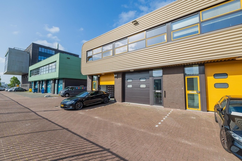 BedrijfsruimteaanA. van Leeuwenhoekweg 36 B 14<br/> inAlphen aan den Rijn