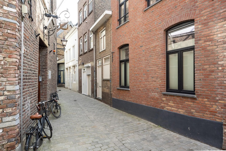 WinkelruimteaanLimbrichterstraat 5<br/> inSittard WinkelruimteaanLimbrichterstraat 5<br/> inSittard