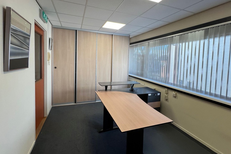 BedrijfsruimteaanMandenmakerstraat 35 d<br/> inHoogvliet