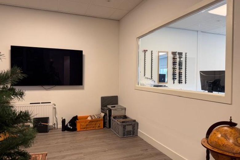 BedrijfsruimteaanParallelweg 33<br/> inVolendam