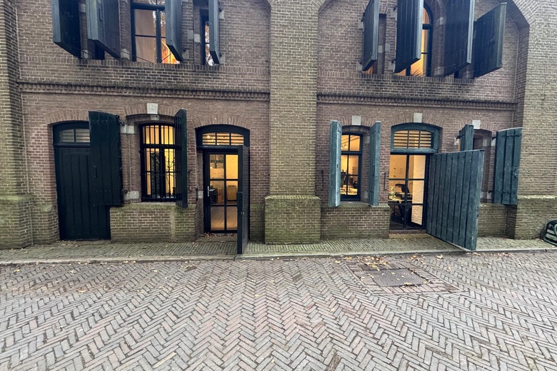 Bekijk foto 1 van Kooltjesbuurt 1 C 10