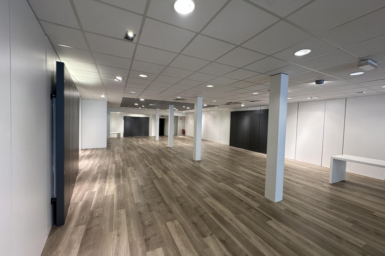 WinkelruimteaanHerenstraat 8<br/> inRaalte