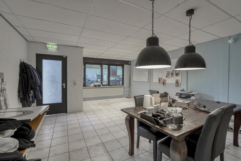 BedrijfsruimteaanTaanderstraat 16<br/> inKatwijk BedrijfsruimteaanTaanderstraat 16<br/> inKatwijk