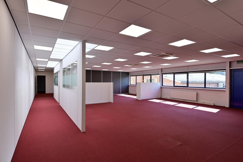 KantoorruimteaanBronsstraat 8<br/> inNaarden