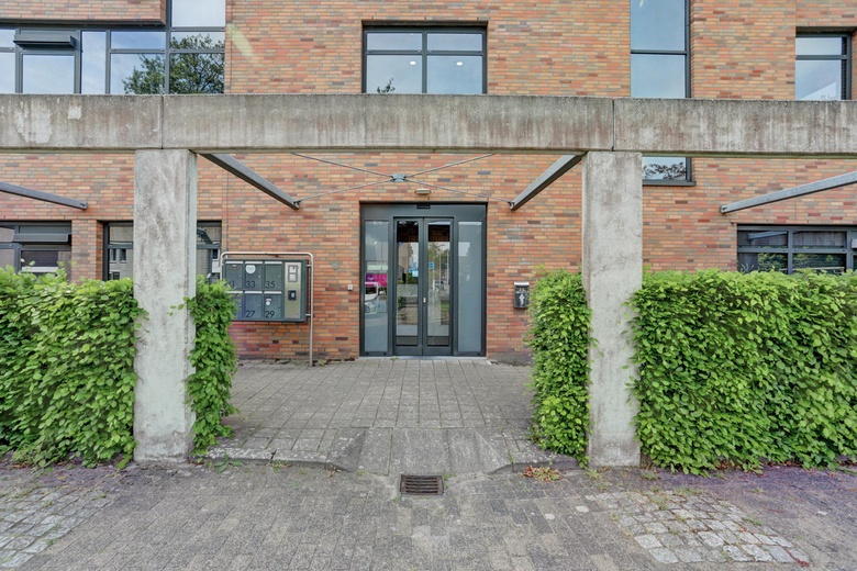 KantoorruimteaanLemelerberg 29<br/> inAlphen aan den Rijn
