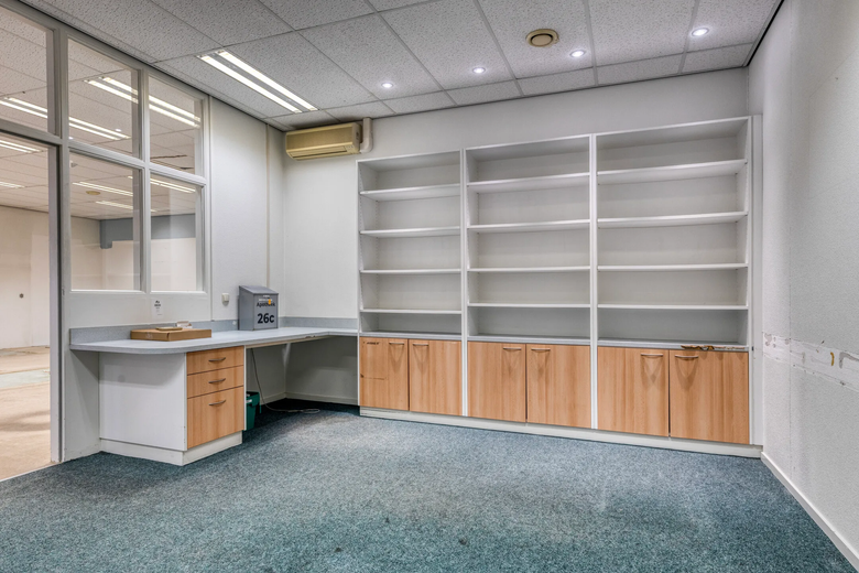 Bekijk foto 8 in  aan de  in 