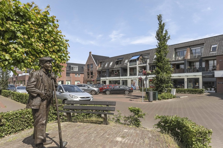 WinkelruimteaanKloosterstraat 14 - 66<br/> inGrubbenvorst WinkelruimteaanKloosterstraat 14 - 66<br/> inGrubbenvorst