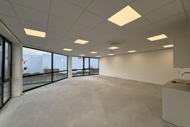 BedrijfsruimteaanAdriaan Mulderweg 12 15<br/> inEindhoven