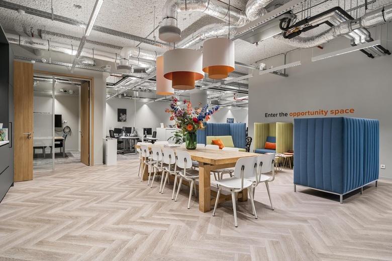 KantoorruimteaanVelperplein 23 - 25<br/> inArnhem