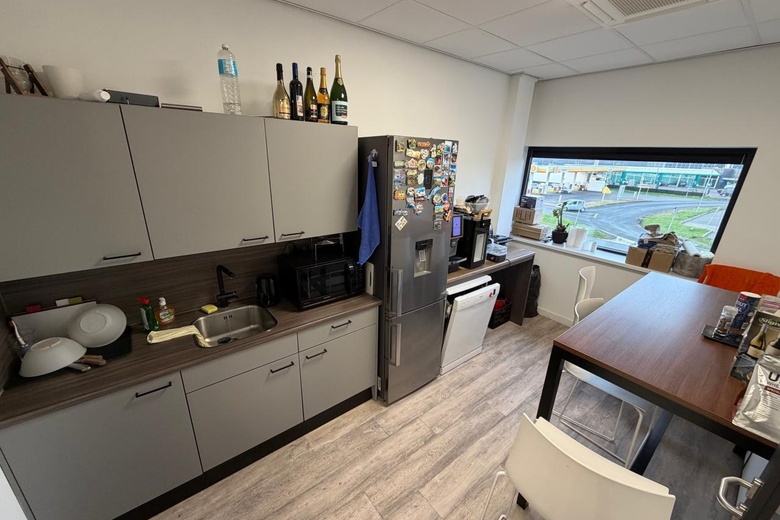 BedrijfsruimteaanFacetlaan 35<br/> inBleiswijk