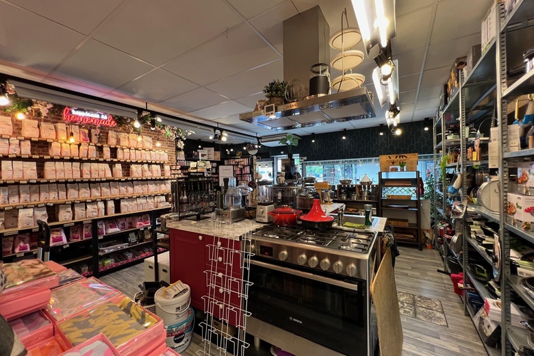 WinkelruimteaanBurgemeester Winklerplein 20<br/> inSliedrecht