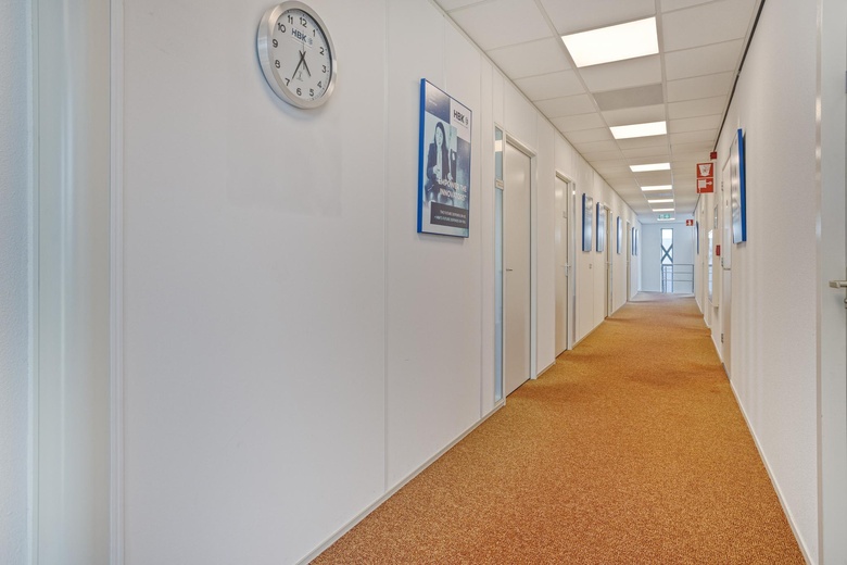KantoorruimteaanSchutweg 15 a<br/> inWaalwijk KantoorruimteaanSchutweg 15 a<br/> inWaalwijk