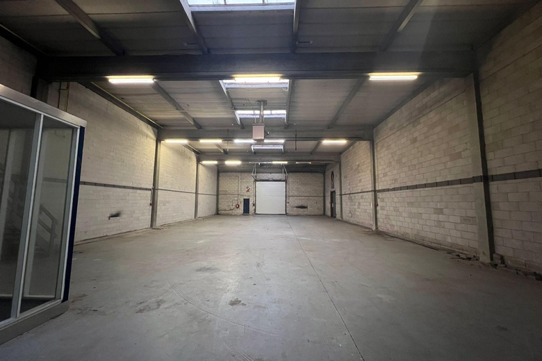 BedrijfsruimteaanKamerlingh Onnesweg 18<br/> inDordrecht