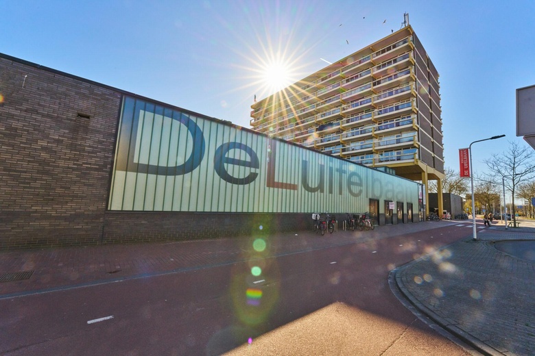 WinkelruimteaanVijfMeiplein 29<br/> inLeiden WinkelruimteaanVijfMeiplein 29<br/> inLeiden