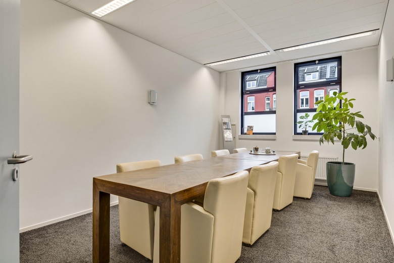 KantoorruimteaanMinderbroederssingel 52<br/> inRoermond KantoorruimteaanMinderbroederssingel 52<br/> inRoermond