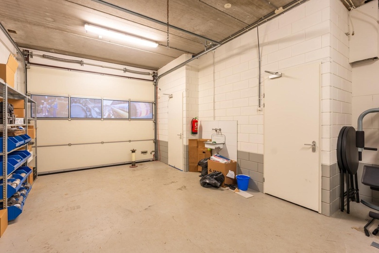 BedrijfsruimteaanSalomonstraat 22<br/> inAlkmaar BedrijfsruimteaanSalomonstraat 22<br/> inAlkmaar