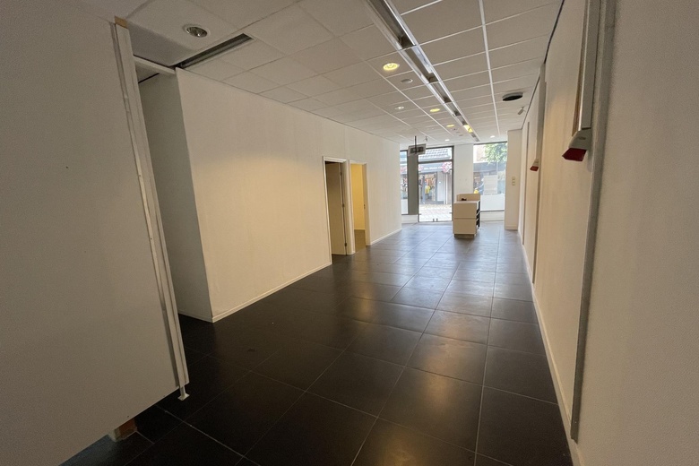 WinkelruimteaanKanaalstraat 60<br/> inLisse