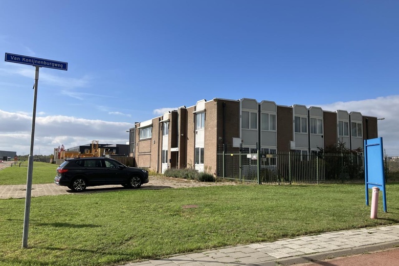 Bekijk foto 1 van Conradweg 2