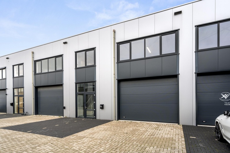 BedrijfsruimteaanExpeditieweg 8 r<br/> inAndelst