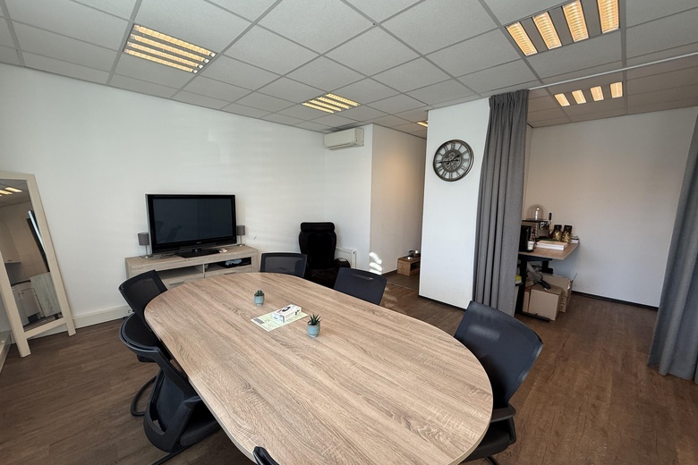 BedrijfsruimteaanSchaapherderweg 5 e<br/> inRidderkerk