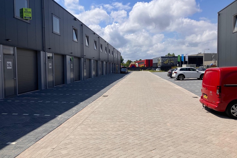 BedrijfsruimteaanKoningsbeltweg 35 Y<br/> inAlmere