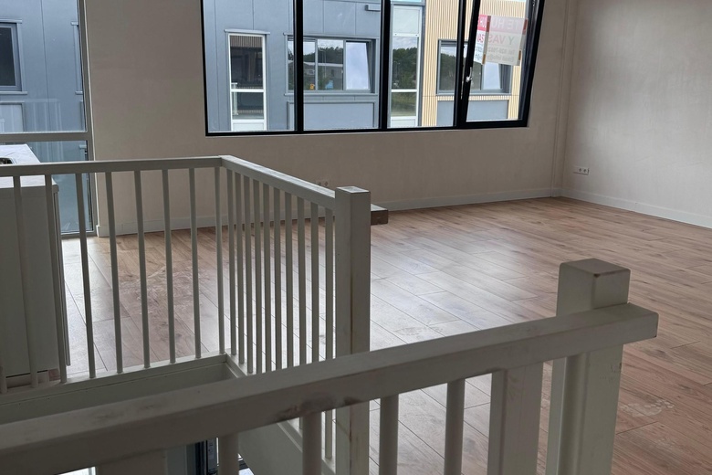 BedrijfsruimteaanJarmuiden 27 N<br/> inAmsterdam