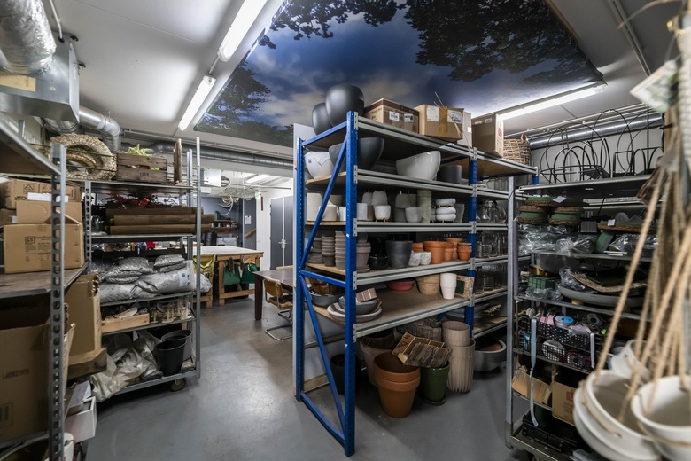 WinkelruimteaanPlantageweg 11<br/> inAlblasserdam