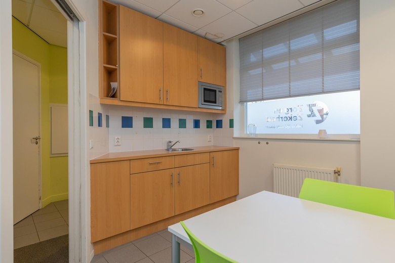 WinkelruimteaanKanaalstraat 77 A<br/> inLisse WinkelruimteaanKanaalstraat 77 A<br/> inLisse
