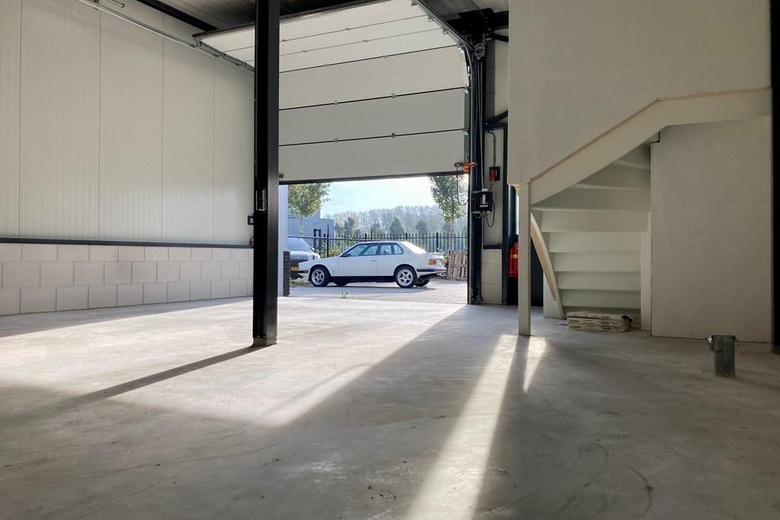 BedrijfsruimteaanLandauer 26<br/> inZeewolde