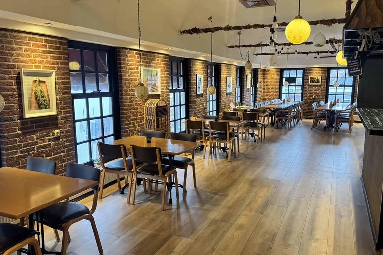 Horeca Lemmer - Emmakade 1 - Foto 6