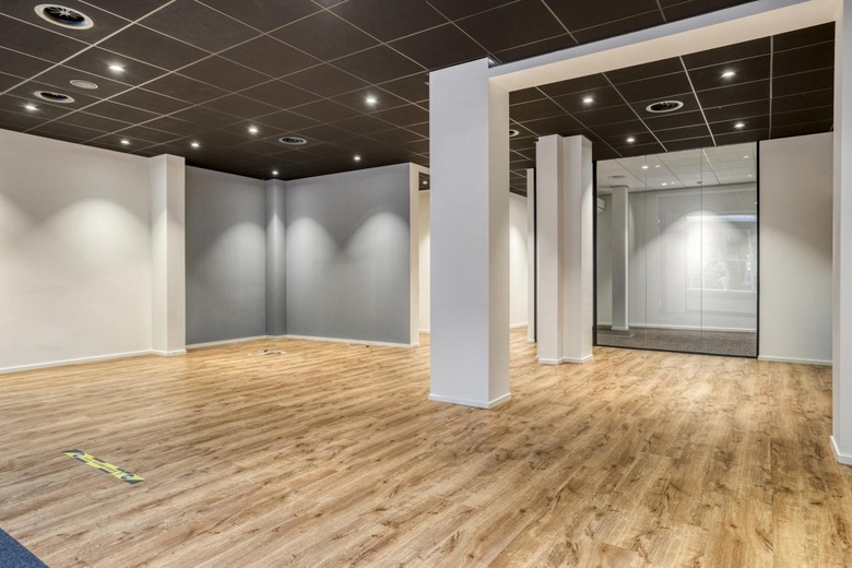 WinkelruimteaanNieuwe Burg 19<br/> inMiddelburg WinkelruimteaanNieuwe Burg 19<br/> inMiddelburg