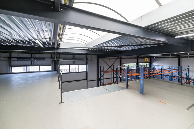 BedrijfsruimteaanSmederij 4<br/> inHardinxveld-Giessendam