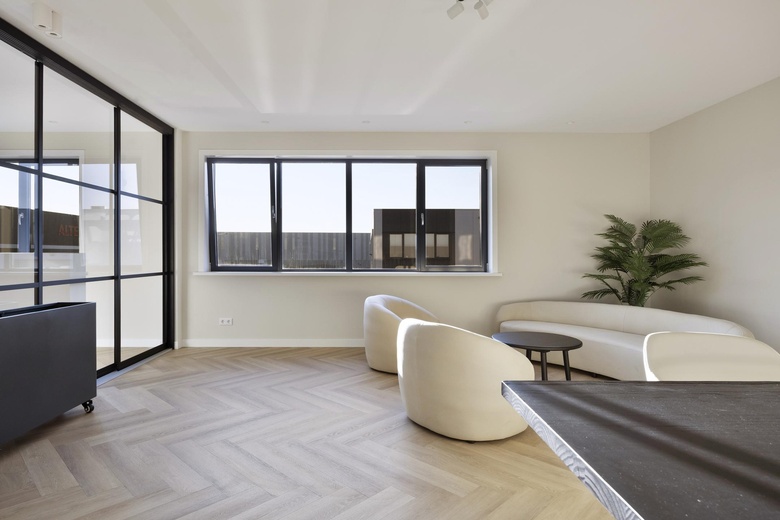 BedrijfsruimteaanMarconiweg 8 b<br/> inTholen