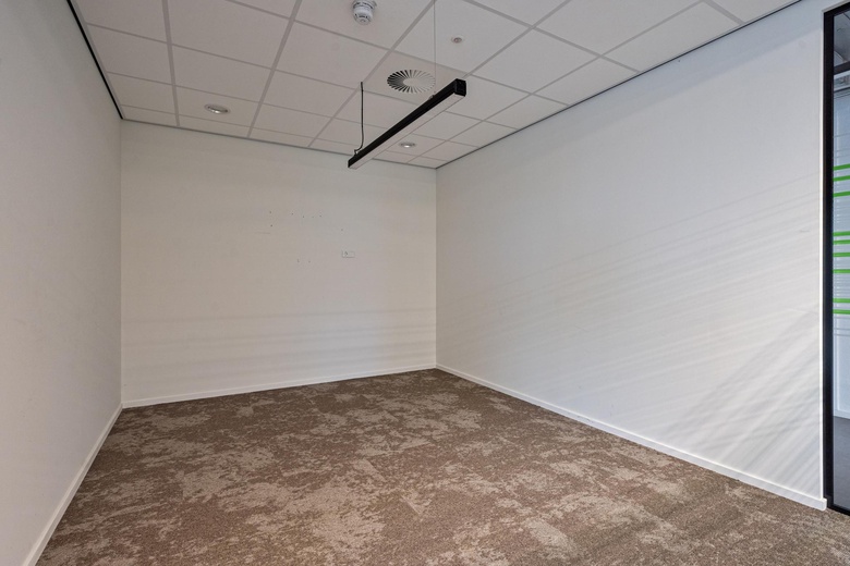 KantoorruimteaanPondweg 1<br/> inNieuw-Vennep KantoorruimteaanPondweg 1<br/> inNieuw-Vennep