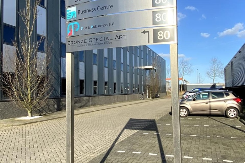 KantoorruimteaanWeg en Bos 80<br/> inBergschenhoek KantoorruimteaanWeg en Bos 80<br/> inBergschenhoek