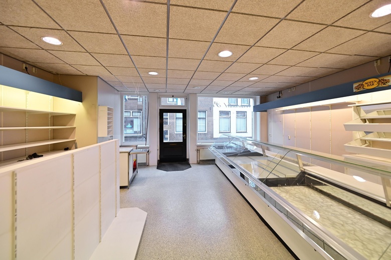 WinkelruimteaanSluisstraat 7<br/> inMuiden