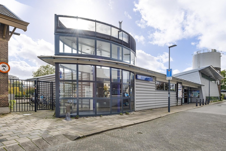 WinkelruimteaanStationsplein 7 A<br/> inRoermond